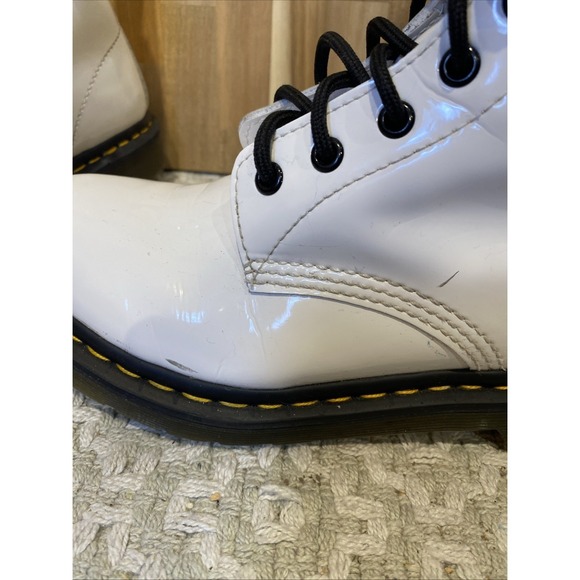 Doc Martin combat boots women's 9 white patent leather - Picture 8 of 11